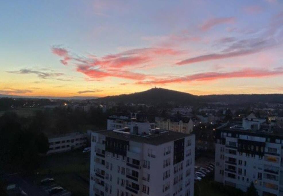 F2 65M2 Parking Prive Avec Une Belle Vue Μετς Εξωτερικό φωτογραφία